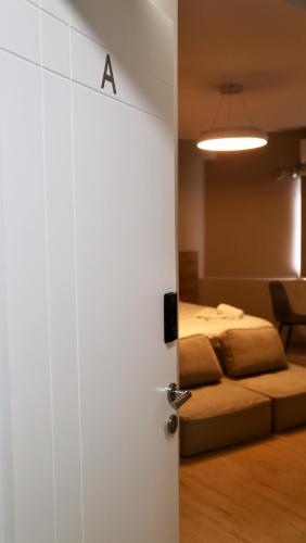 Stylish Studio in Central Tirana, 3A, Tirana (photo 8)