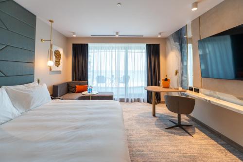 1 queen bed