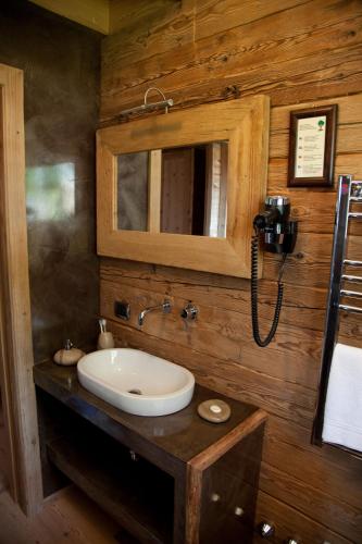 Fogajard Lovely Chalet Room Type - Double Room with Balcony and Mountain View