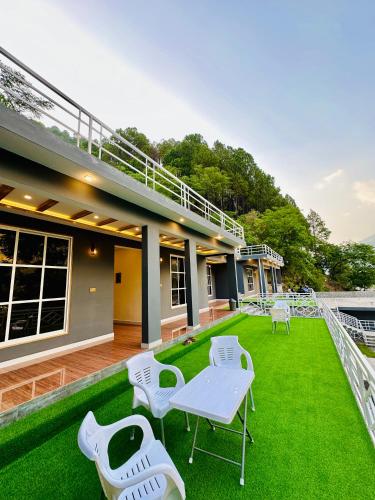 View, Valledor Resort in Shogran