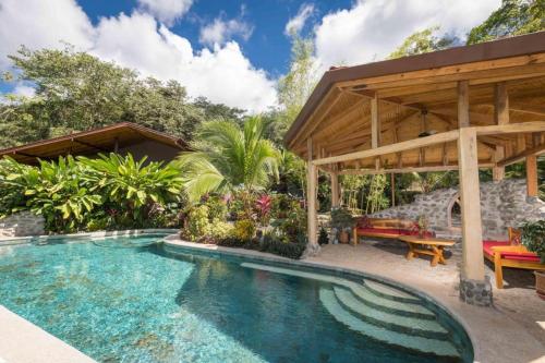 Swimming pool, Toucan Villa -riverfront With Pool & Near A Beach in Uvita