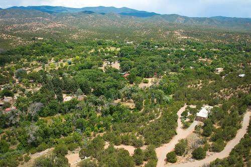 Tesuque Outpost 3 Casitas Mountain Views in Santa Fe, USA