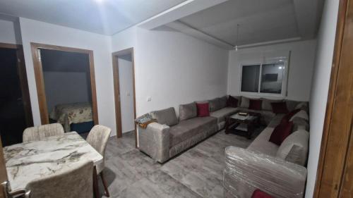 Appartement Enseollié Moderne à Complexe Salma Appartement Enseollié Moderne à Complexe Salma