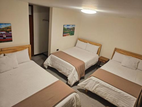 3 double beds