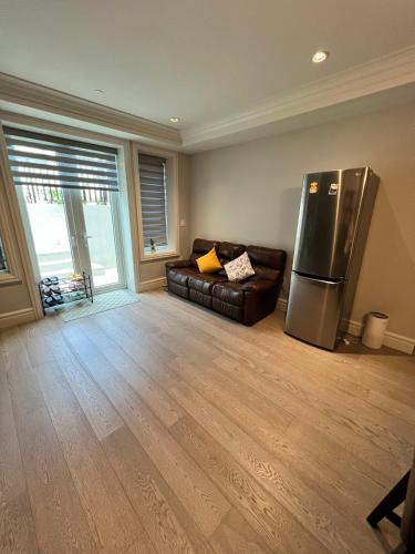 Private Rooms in Vancouver West in Vancouver, Canada