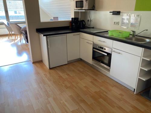 廚房, Ferienwohnung Taubenschlag in 貝瓦倫根