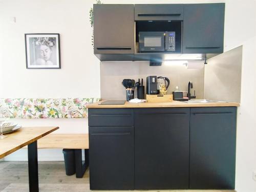 Design-Apartmenthaus für bis zu 12, modern, Dachterrasse, Grill, ruhige Lage, Disney plus, Wii, LAN und WLAN, Нюрнберг (фото 9)
