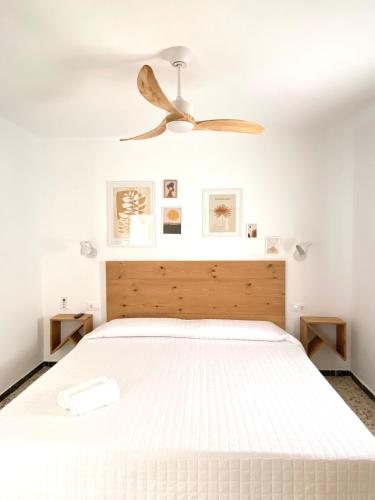 Standard Double Room with Fan image 6
