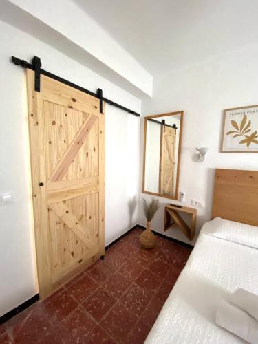 Standard Double Room with Fan room in Hotel Rural Casa Fina - Adults Recommended