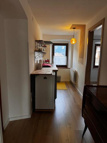 virtuve, CASA DI MONTAGNA BnB -ROXY in Danta