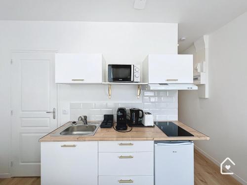 Studios - 1 min Gare Chatellerault - Entree Autonome - - Châtellerault