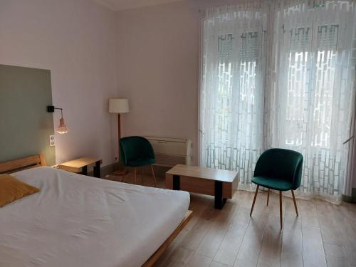 Brit Hotel Roanne - Le Grand Hôtel - image 5