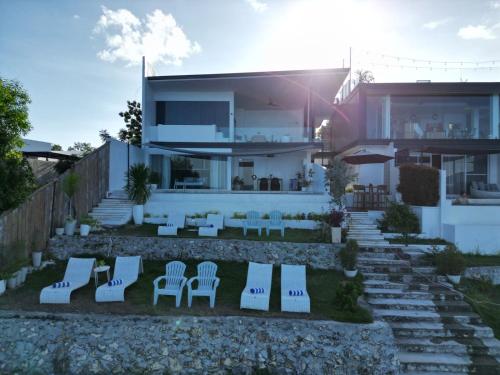 582772953 Epic Suites Bohol ADULTS ONLY