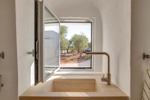 New Heated Pool Villa in Ostuni in Traghetto