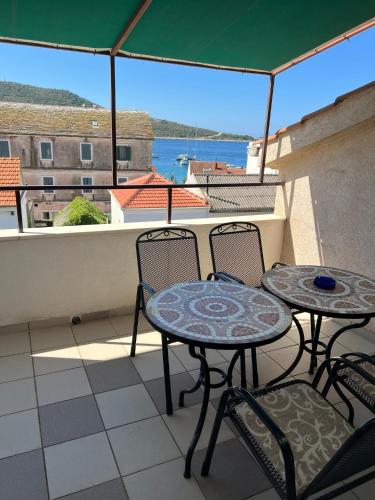 Apartment with Sea View image 10