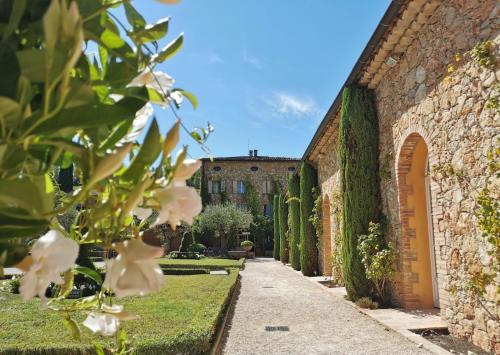 Le Nid en Chanté Vue Panoramique (Le Nid en Chante Vue Panoramique) in เลส อาค