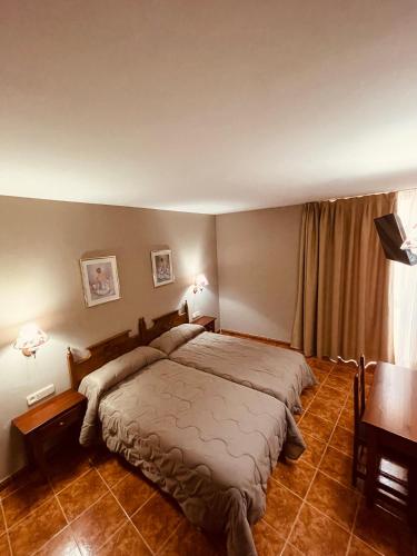 Hotel Orla - image 11