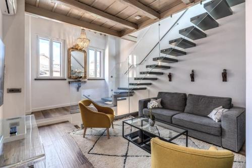 Piazza dei Renzi Trastevere building 4 bedroom with terrace, Roma (foto 10)