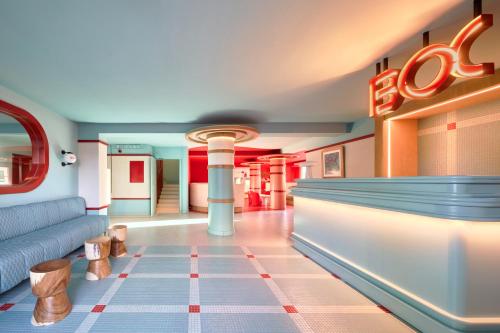 Lobby, The Boc Hostels - Beach near Palma de Mallorca Airport