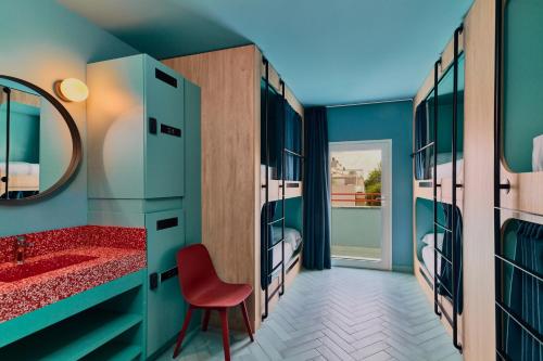 The Boc Hostels - Beach near Palma de Mallorca Airport