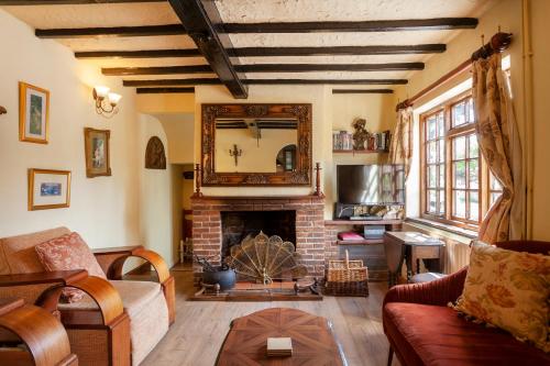 Rosehip Cottage Period home, Bingham, Nottingham in 賓翰東