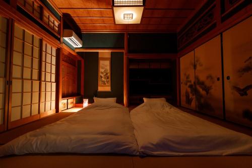 一棟貸切の宿 夕凪 500平方米一日一組日本庭園 四名まで同一料金 最大14名様父母ヶ浜車で10分, Mitoyo (foto 9)