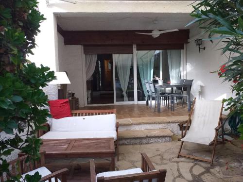 R157 - Casa Alorda Park con Piscina , Jardin y Cerca de la Playa, Калафель (фото 4)