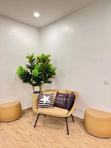 Ktn 3storey 25pax6bedr 8bathr June luxury house