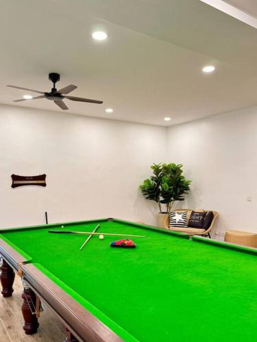 Ktn 3storey 25pax6bedr 8bathr June luxury house