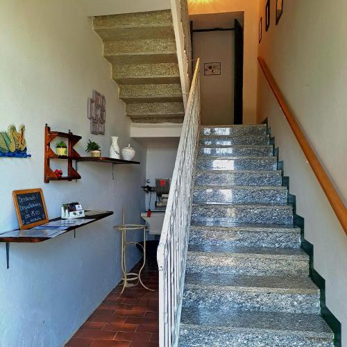 Vestabils, Casa Vacanze PetFriendly tra i Vigneti in San Damiano Al Colle