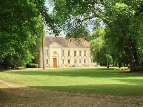 B&B Courgenay - Domaine de Vauluisant - Bed and Breakfast Courgenay