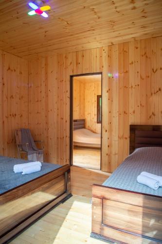 2 double beds, 1 twin bed