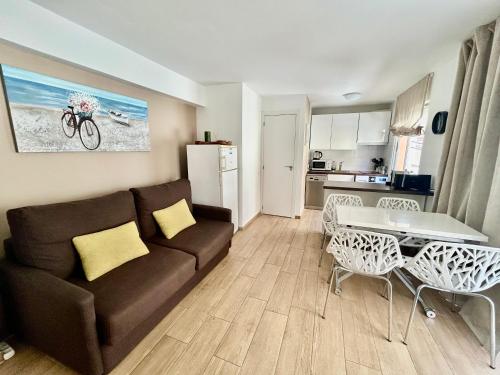 Cozy Apartment in the center of Benidorm Old Town 2