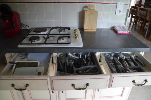 Konyha, La grange fleurie in Bolleville