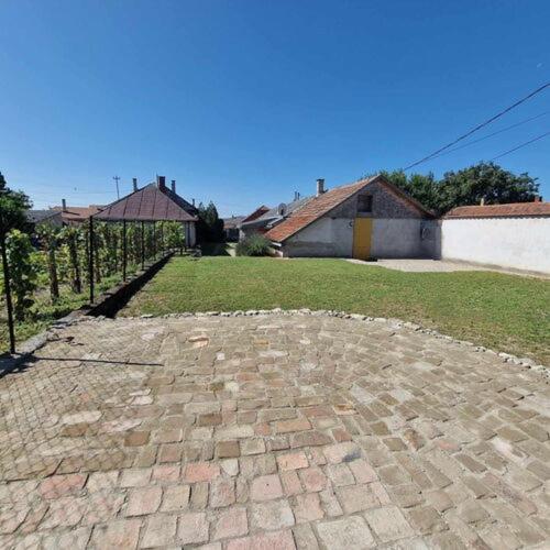 Baliyak House in Tallya