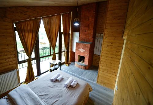 1 double bed