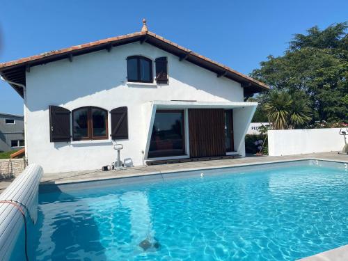 VILLA DOMAINE du DOUC in Lipostija