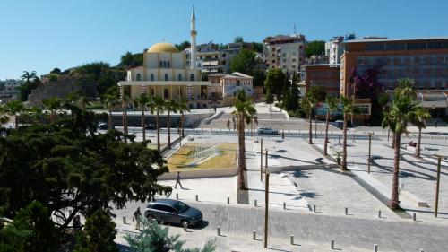 Hostel Durres - image 3