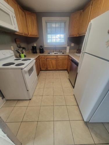 Quaint Apartment in Older East Knoxville - image 10