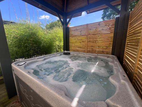 LoveRoom avec SPA privatif Plelo - Châtelaudren
