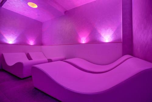 Ferretti Beach Hotel - image 2