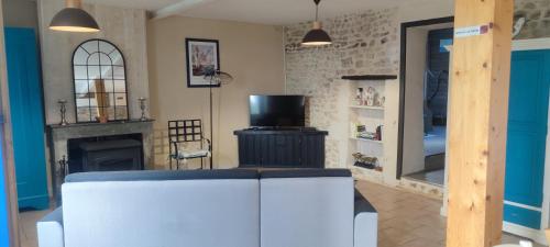 Maison avec vue sur vignes proche CNPE Maison avec vue sur vignes proche CNPE