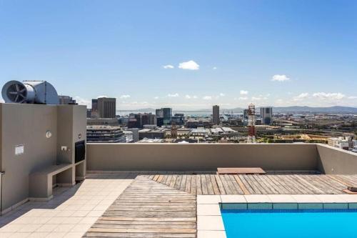 City Vista Views & Light Sparkle