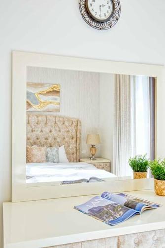 Luxury Living 1BR at Sunset Creek Beach 702, Dubái (foto 5)