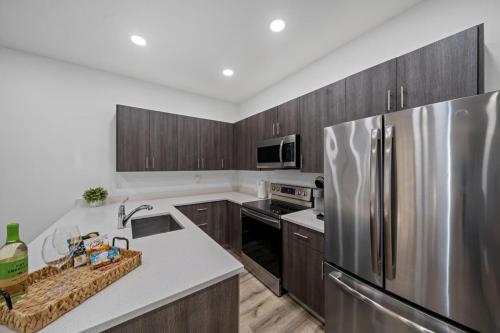 4-bed Wpb Home Near 95,airport,dt & Beaches in West Palm Beach, USA