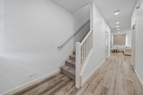 4-bed Wpb Home Near 95,airport,dt & Beaches in West Palm Beach, USA