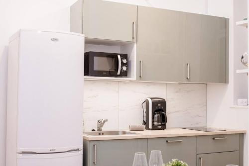 Apartment image 10