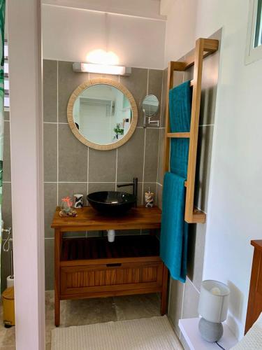 Kamar Mandi, Studio DREAM avec petit déjeuner (Studio DREAM avec petit dejeuner) in Pointe-Noire