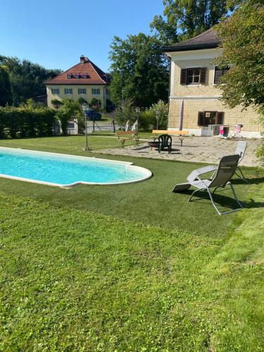 Schlosstaverne Sighartstein Familienzimmer in 紐馬克特岩華萊西