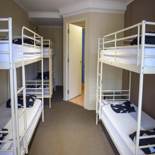 Flashpackers Hervey Bay Hostel in Hervey Bay